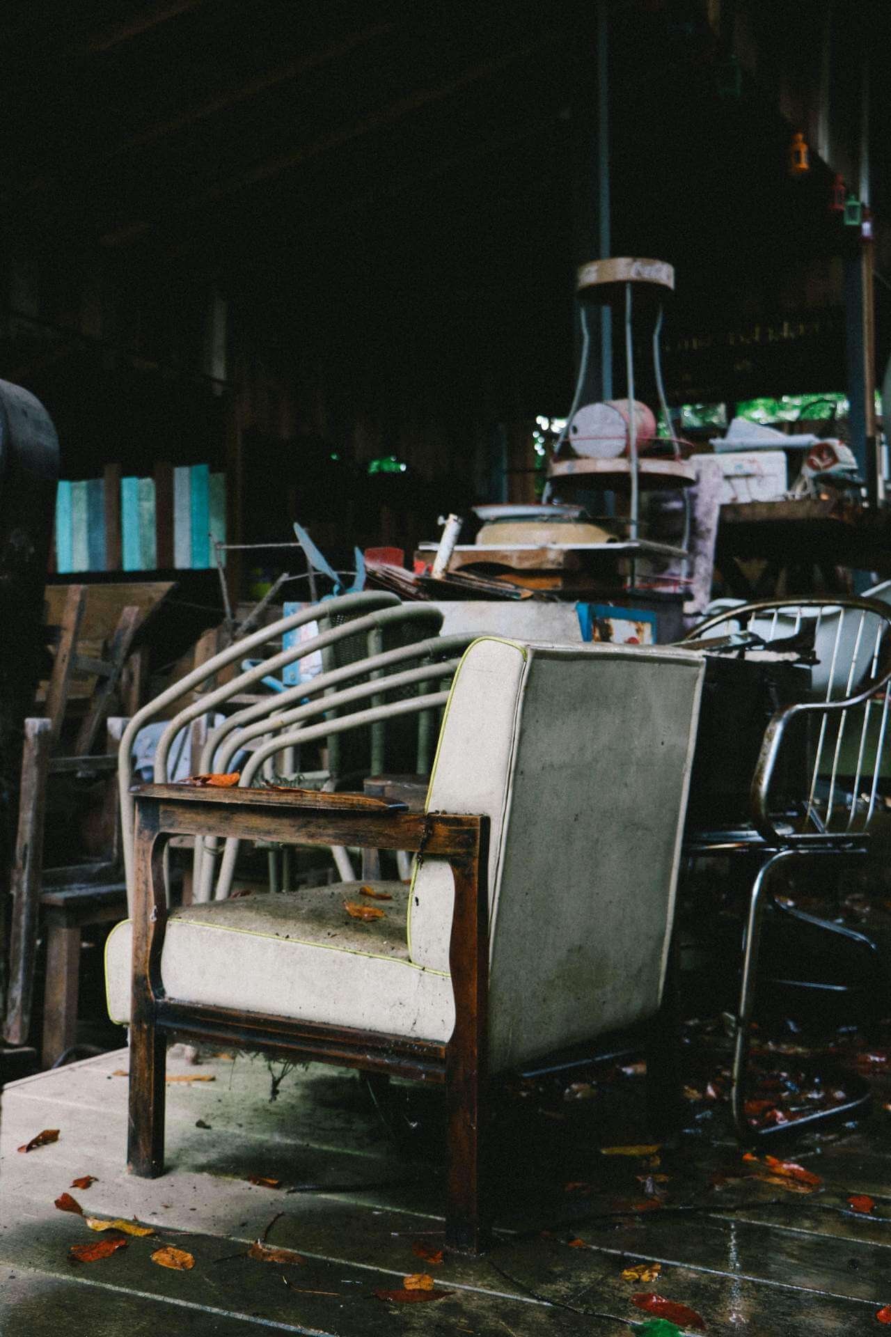 Removing old furniture, Furniture removal London, Rubbish removal service, Recycling old furniture, How to get rid of furniture, removal