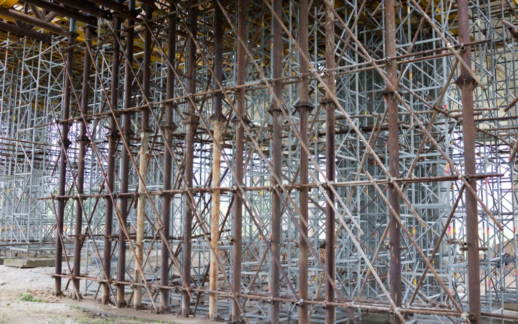 scaffolding recycling, steel frame recycling, construction metal waste, demolition site in London, Metal Scrap Ltd, London